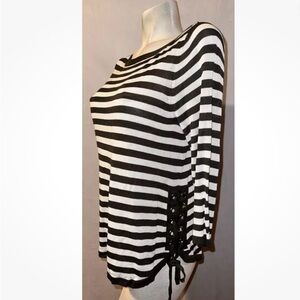 Chicos striped top 1 (8/10)